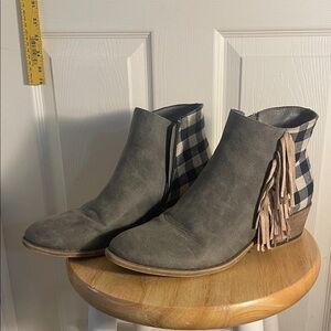 Gray Fringe Ankle Boots size 11